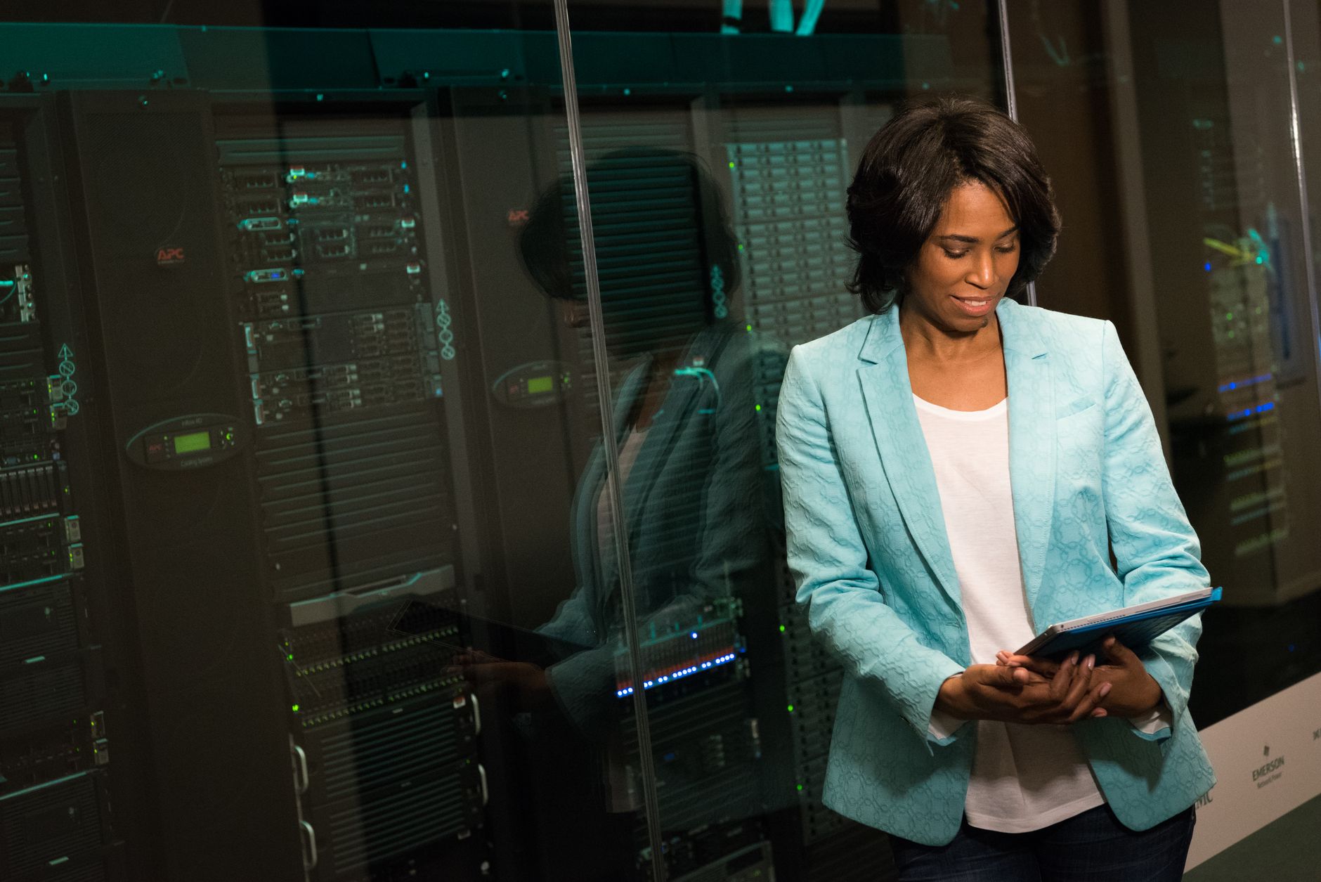 MEGABIT - Virtualização e VMware para Empresas no Porto